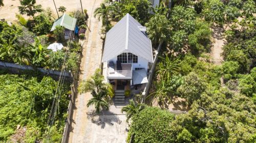 Pointe Au Sel Ski Chalet | Ocean Bird & Wanita's Self Catering