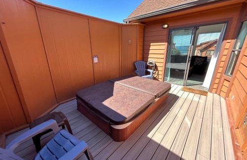 Smith River House | Ocean Cabin 22 With Private Hot Tub