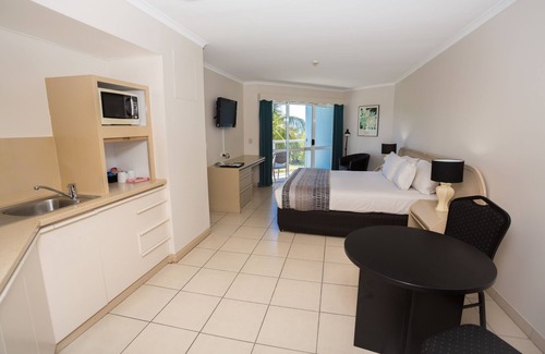 South Mackay Hotel | Ocean International