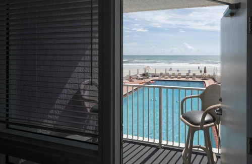 Lenox Park Apartment | Ocean Jewel 219, 1 Bedroom, Ocean View, 2nd Floor, Pool, Sleeps 6