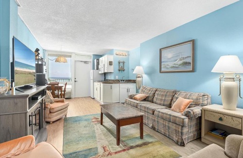 Lenox Park Apartment | Ocean Jewel 219, 1 Bedroom, Ocean View, 2nd Floor, Pool, Sleeps 6
