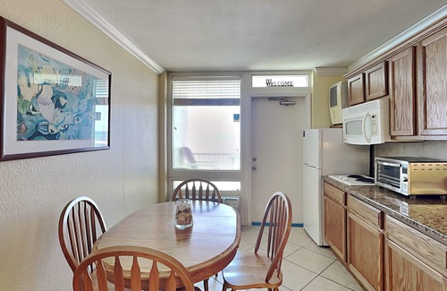 Lenox Park Condo | Ocean Jewel 319