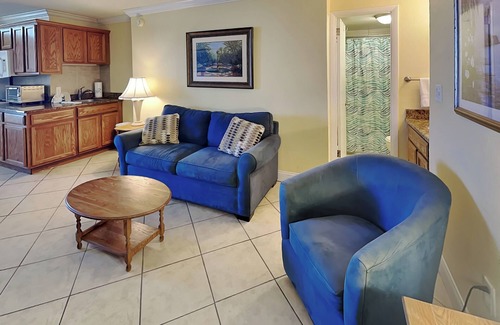 Lenox Park Condo | Ocean Jewel 319