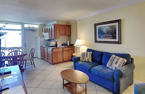 Lenox Park Condo | Ocean Jewel 319