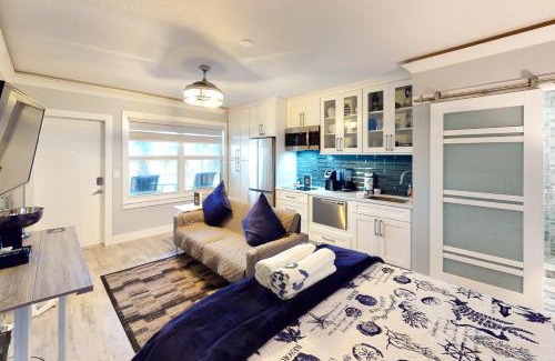 South Peninsula Historic District Hotel | Ocean Jewel Condos Unit 244