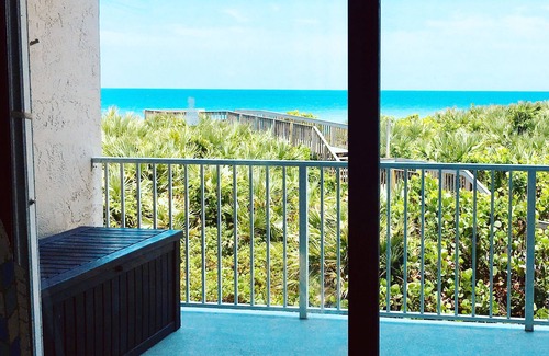 Stuart Condo | "Ocean Oasis" amazing views from direct beachfront condo on Hutchinson Island