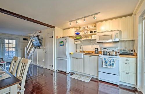 Mashpee House | Ocean View and Beach Access Cape Cod Townhome