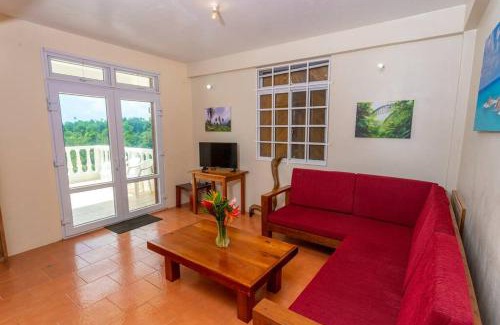 Calibishie Villa | Oceanfront 3-bedroom villa with spectacular view!