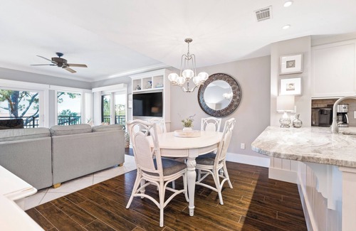 South Beach Condo | Oceanfront, 4th Floor, Updated, Open Plan & Super Stylish