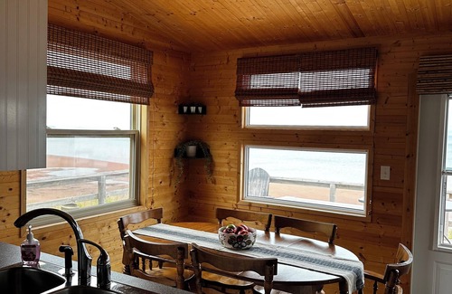 Port Howe Cottage | Oceanfront Bliss in Port Howe – Beach at Your Doorstep
