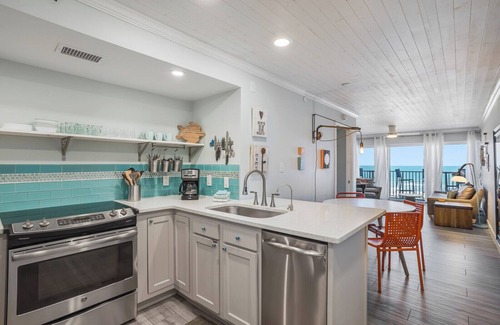Jacksonville Beach Condo | Oceanfront Rare Find! Ultimate Beach Condo has a New listing # 4371399