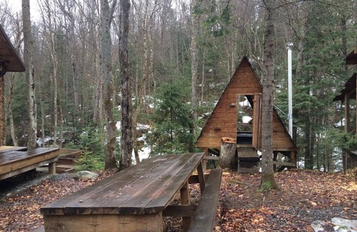 Labelle Cabin | Off the Grid log Cabin in 100 Acres