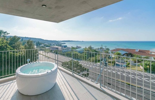 Nakadomari Apartment | Okinawa Plaisant Villa