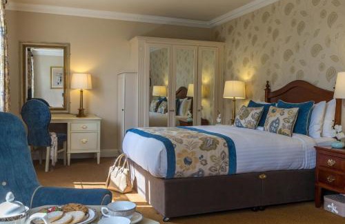 Ennis Hotel | Old Ground Hotel