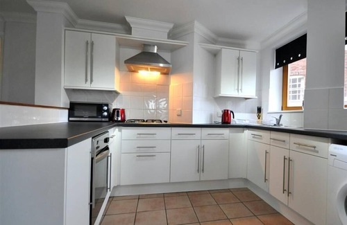 Weymouth Cottage | Old Harbour View
