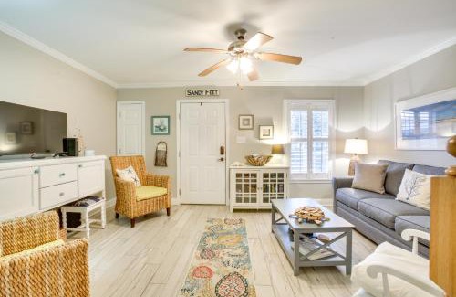 Old Town House | Old Town Bay St Louis Townhome Walk to Beach