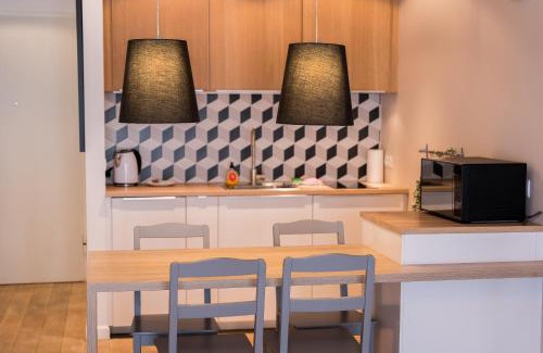 Poznan City Center Apartment | Old Town Comfort Studio by BookingHost