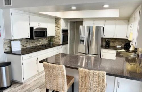 Monte Vivienda Apartment | (Old Town) Downtown Scottsdale Oasis