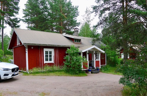 Loviisa Cottage | On the sea The Sail House on the island of Sarvisalo in the Porvoo archipelago
