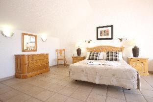 Los Cristianos Apartment | Ona Beverly Hills Suites