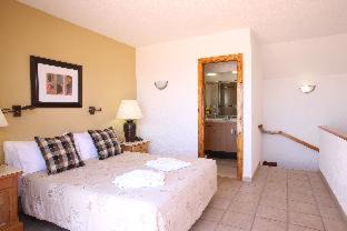 Los Cristianos Apartment | Ona Beverly Hills Suites