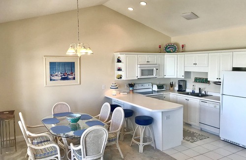 Indian Beach Condo | ONCE UPON A TIDE: Top Floor, Oceanfront, Prime Location, Pool, Linens included