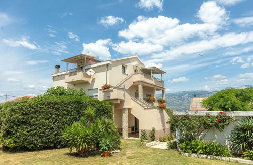 Razanac Apartment | One bedroom apartment with balcony Ražanac, Zadar (A-5885-b)