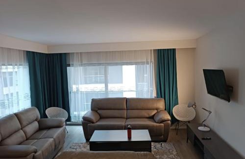 Kitisuru Apartment | One Bedroom Furnished Apartment at Enaki Resort Near Village Market