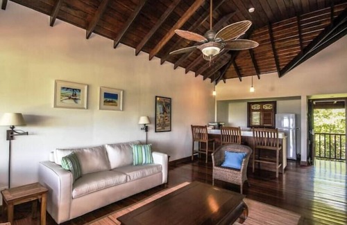 Belleplaine Apartment | One Bedroom Suite @ Santosha Holiday Apartments A