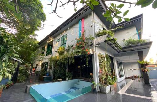 Bukit Indah House | OneRiimba Private Pool & Garden Residence Johor Bahru