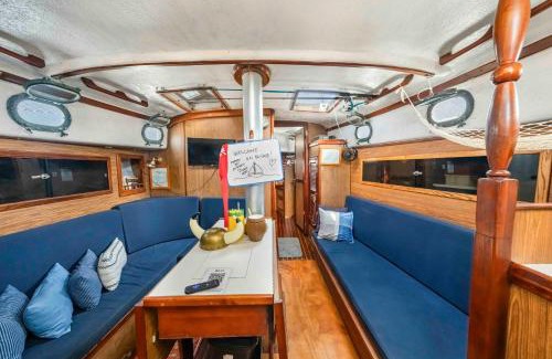 Puerto Aventuras Boat Rental | Only you onboard - Walk to beach & downtown