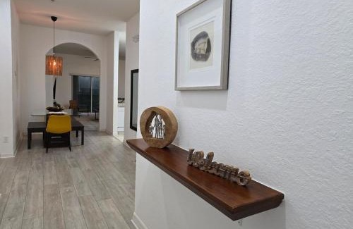 Bahama Bay Apartment | Orlando Family Getaway Near Walt Disney World