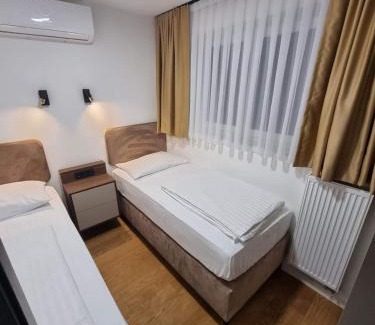 Osijek Apartment | Osijek Luxury Center- self check in, free private parking, Ulica Ivana Gundulica 82