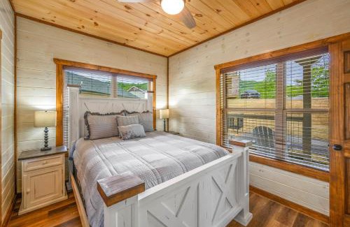 Pigeon Forge House | Osprey Nest Cottage Modern New Cabin