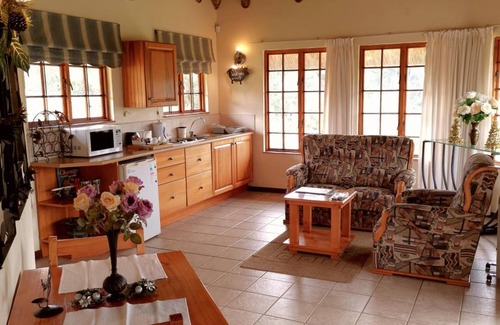 Fort Nottingham Cabin | Otters Den Self Catering Cottages