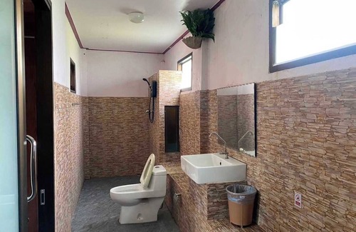 Nuea Khlong Hotel | OYO 75524 SK Resort