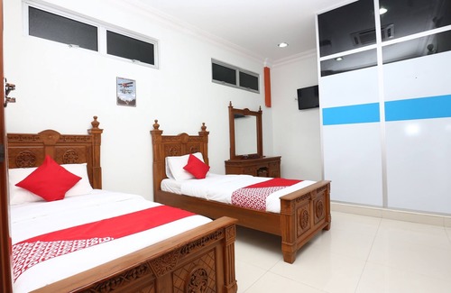 Kampung Gong Rengas Hotel | OYO 89435 Nusantara Group Hotel