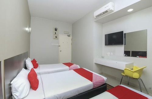 Kuching Hotel | OYO 89959 Nice Stay Three Six Five Services