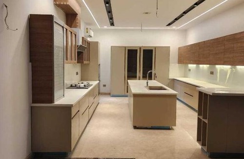 Gurugram Hotel | OYO Hotel Rajeshwari