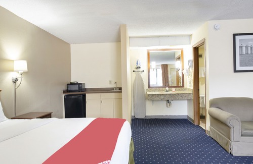Tulsa Hotel | OYO Hotel Tulsa International Airport