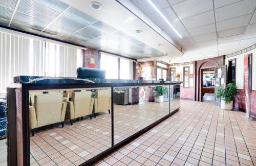 Cape Fear Hotel | OYO Hotel Wade/Fayetteville I-95 South