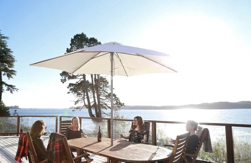 Tonquin Beach House | Pacific Retreat-Ocean Views, Tonquin, Hot Tub, BBQ