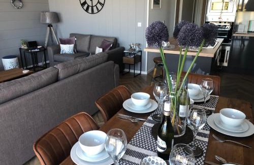 Treator House | Padstow Lodge - Padstow Holiday Village