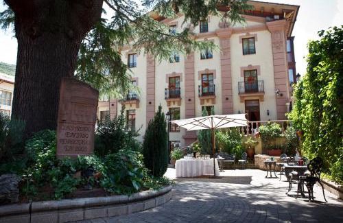 Ezcaray Hotel | Palacio Azcárate Hotel