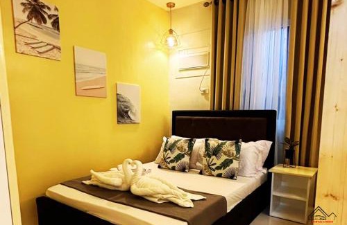 Puerto Princesa City Centre Apartment | Palawan Romantic Studio with Balcony, FREE Pool & Gym - B2 5Chrysolite