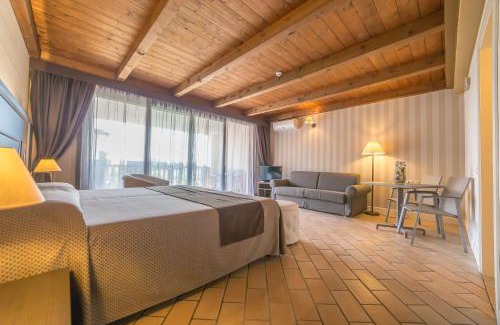 Montioni Hotel | Palazzo della Scala Spa Hotel Suites & Apartments