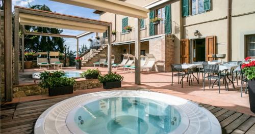 Radda in Chianti Hotel | Palazzo Leopoldo Dimora Storica & Spa