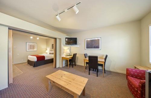 Olympic Valley Apartment | Palisades Tahoe Lodge Rentals Studio #250
