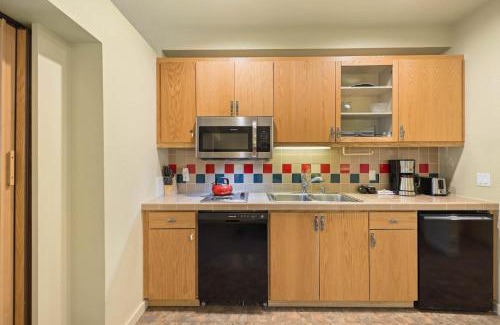 Olympic Valley Apartment | Palisades Tahoe Lodge Rentals Studio #250