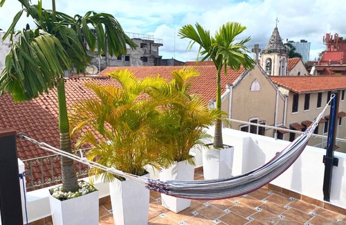 Casco Viejo Apartment | panama charm